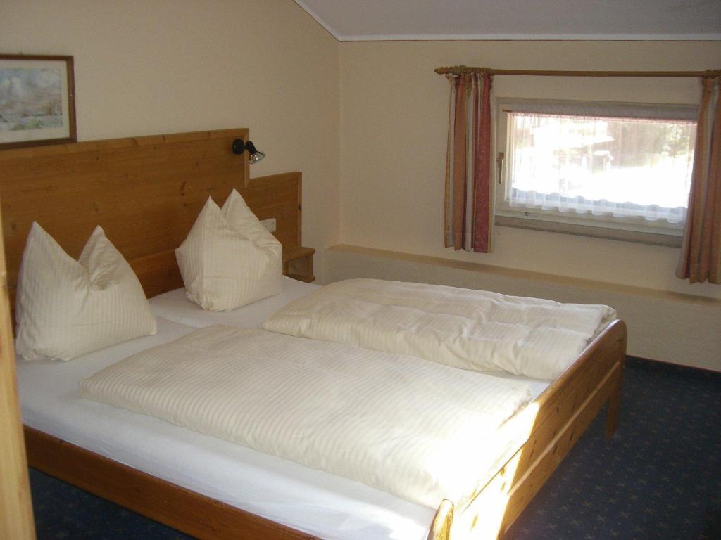 Gasthaus Kellerer 3* Raubling